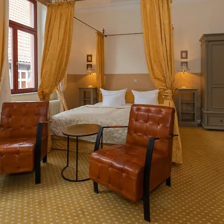 Zum Baer Hotel