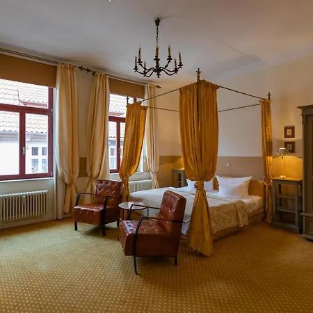 Zum Baer Hotel