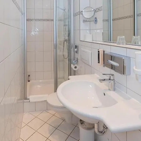 Zum Baer Hotel 3*