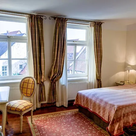 Zum Baer Hotel
