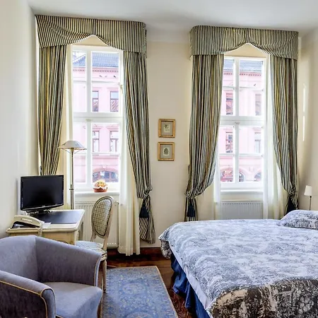 祖姆巴尔酒店 3*